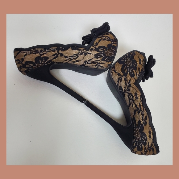 Lace & bow platform heels - Picture 3 of 10